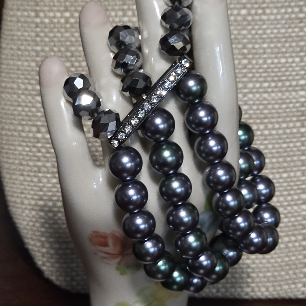 Glass Faux Pearl Bracelet